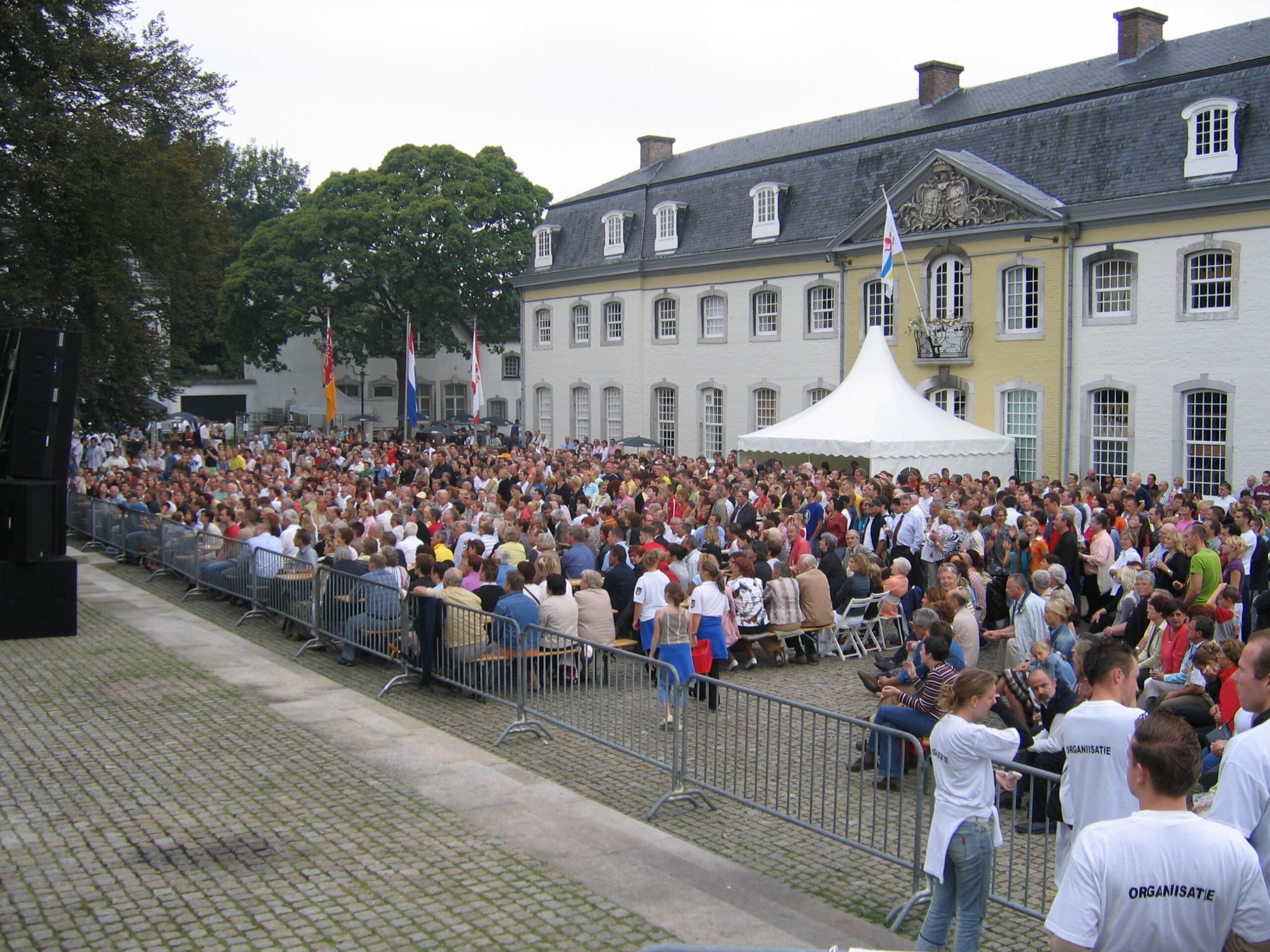 Concert met Rowwen Hèze en harmonie St. Cecilia in Vaals, 2005 – foto 4
