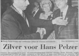 Origineel krantenknipsel: Ceciliafeest 1988 – zes jubilea en zilver voor Hans Pelzer