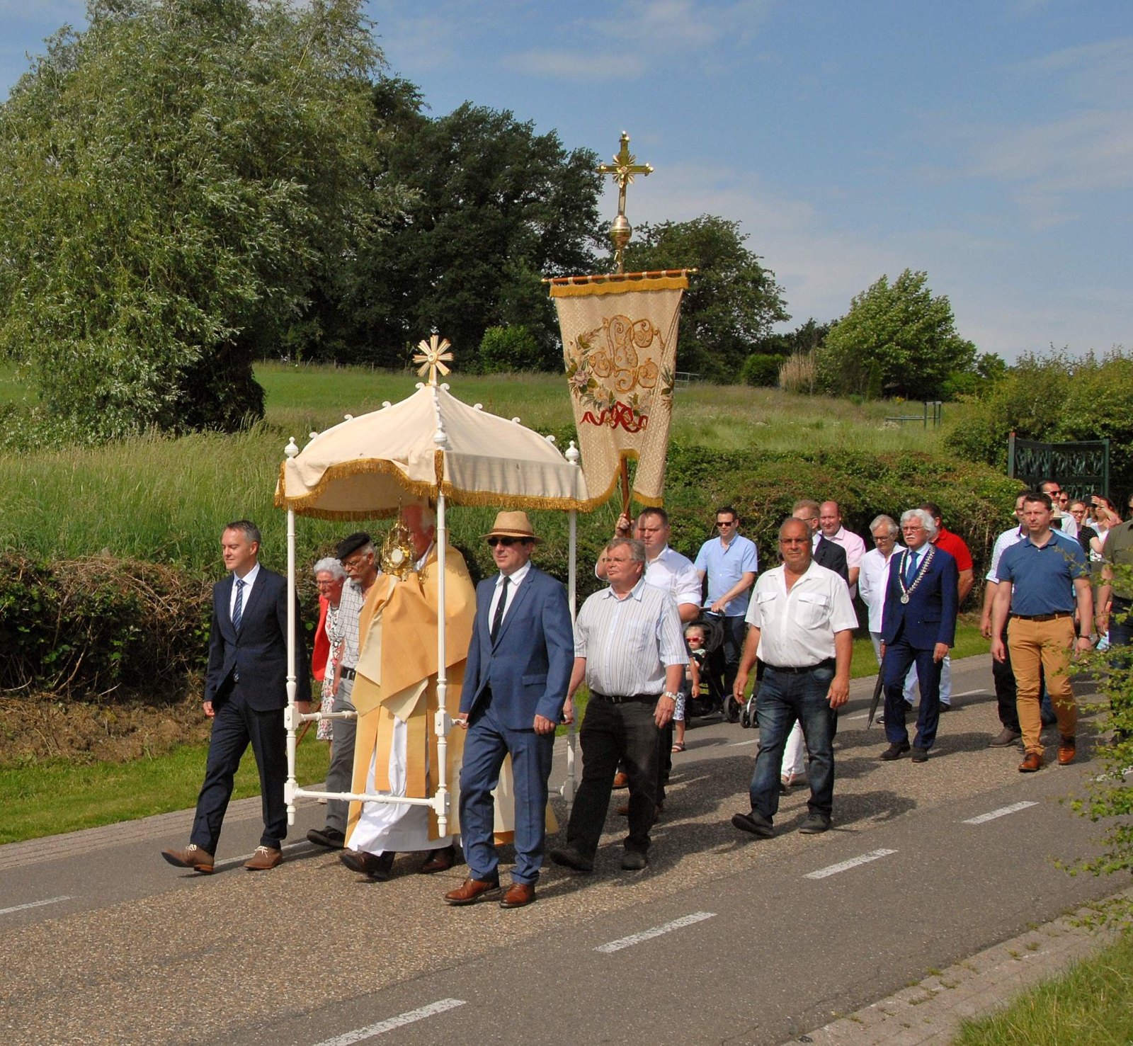 Processie Holset — archiefbeeld 2